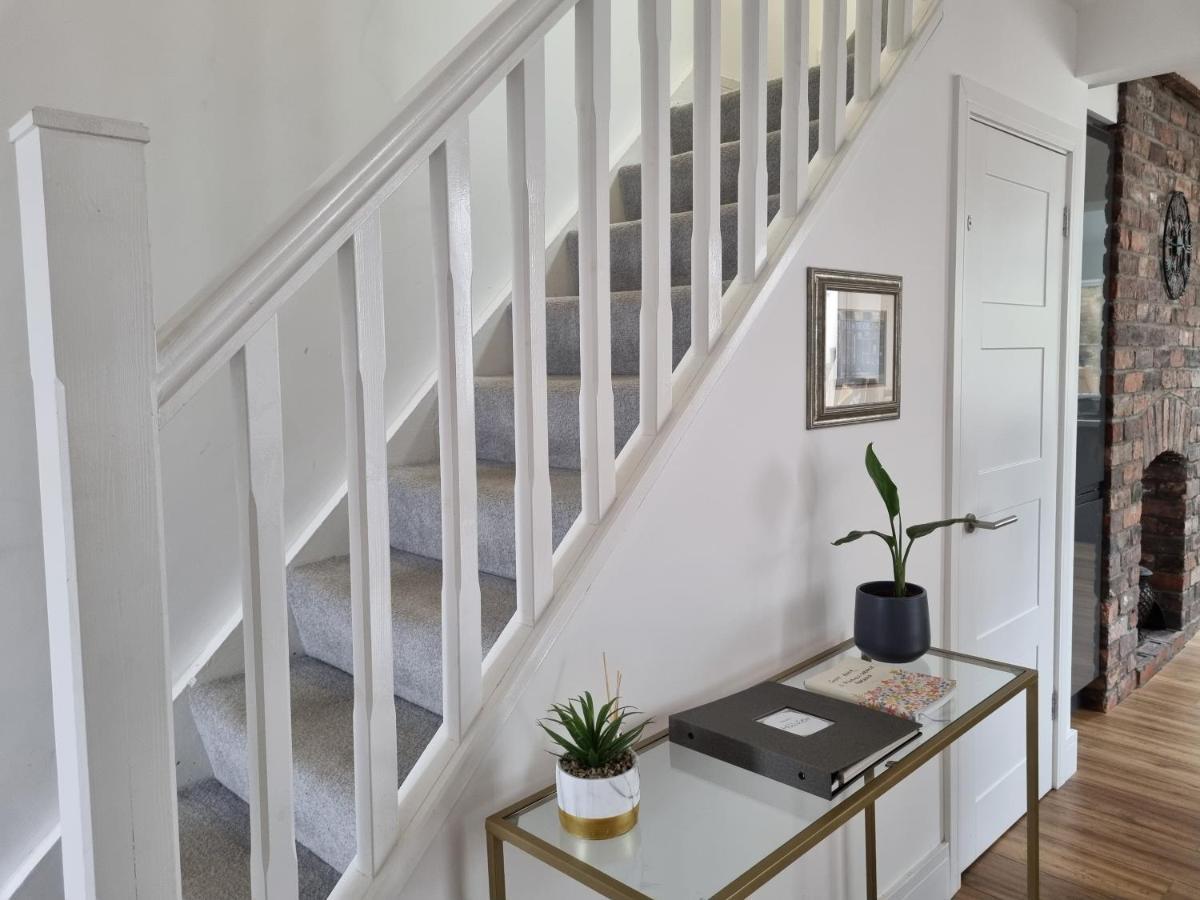 Hill View Villa Abertillery ภายนอก รูปภาพ