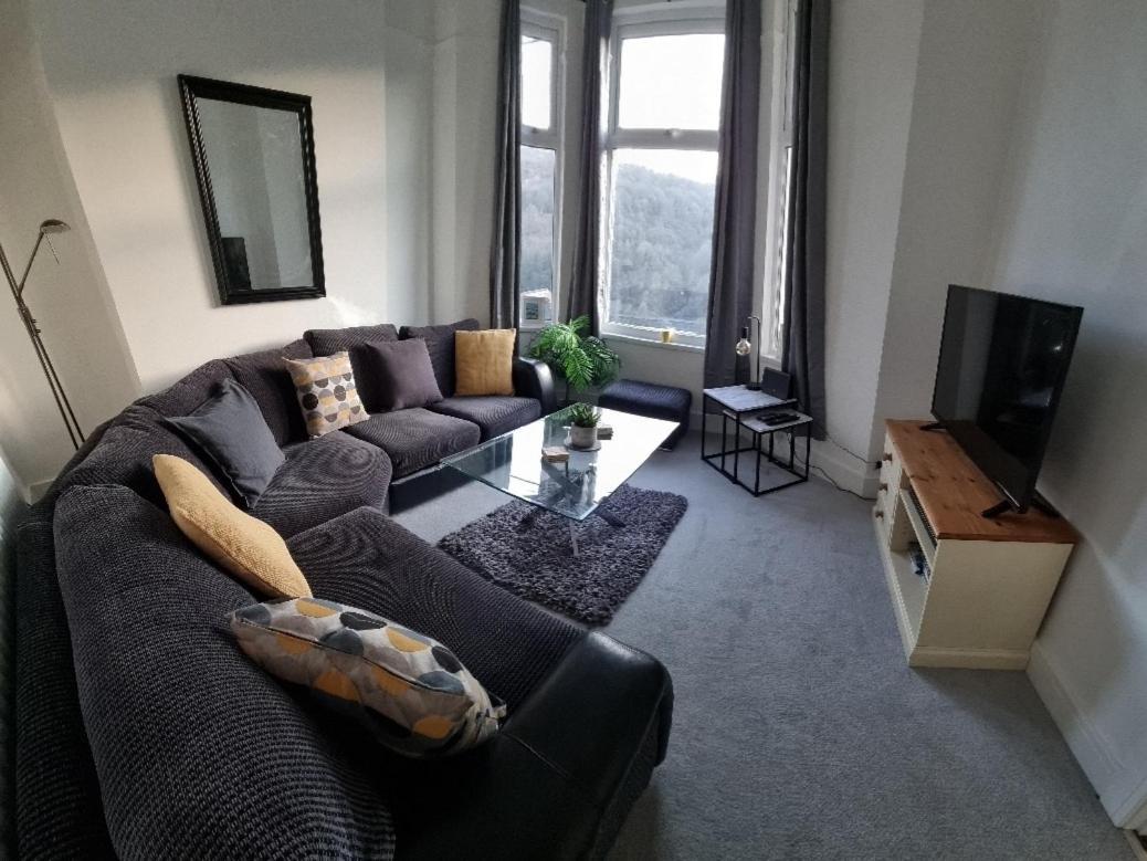 Hill View Villa Abertillery ภายนอก รูปภาพ